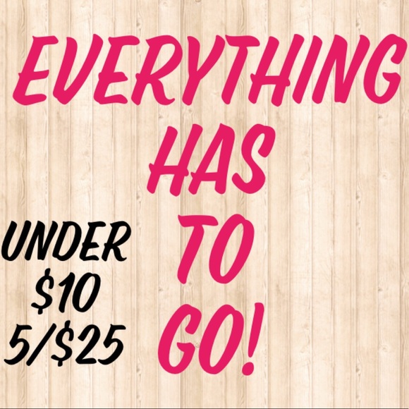 Shirts, skirts, shorts, leggings, jeans, - Picture 2 of 2